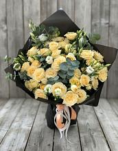 Букет цветов из:  Розы и Лизиантусы #REPLACE_PRED# Гольёво