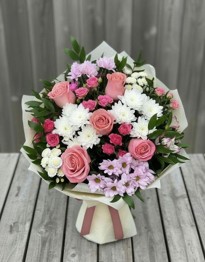 Букет цветов из: Альстромерии, Гвоздики, Розы и Хризантемы в Гольёво