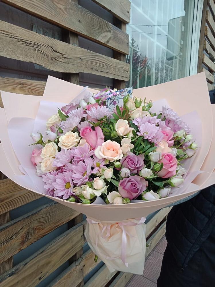 Букет цветов из: Розы и Хризантемы в Гольёво