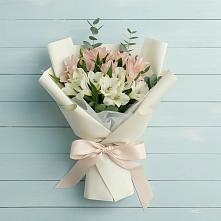 Букет цветов из:  Альстромерии в Гольёво
