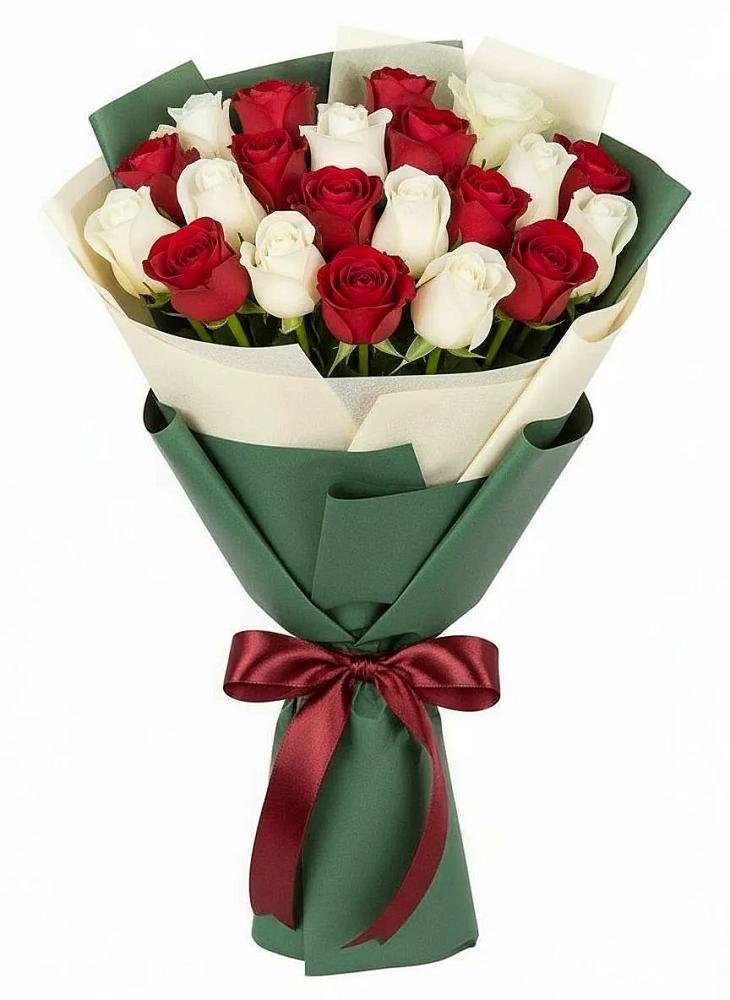 Букет Микс из красных и белых роз в Гольёво