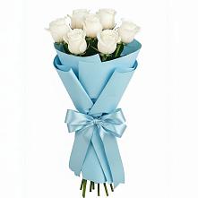 Букет 7 белых роз Проуд в Гольёво