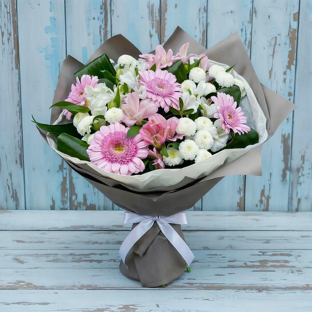 Букет цветов из: Герберы, Альстромерии и Хризантемы в Гольёво