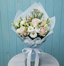 Букет цветов из:  Розы и Лизиантусы в Гольёво