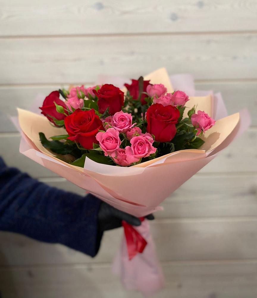 Букет цветов из: Розы в Гольёво